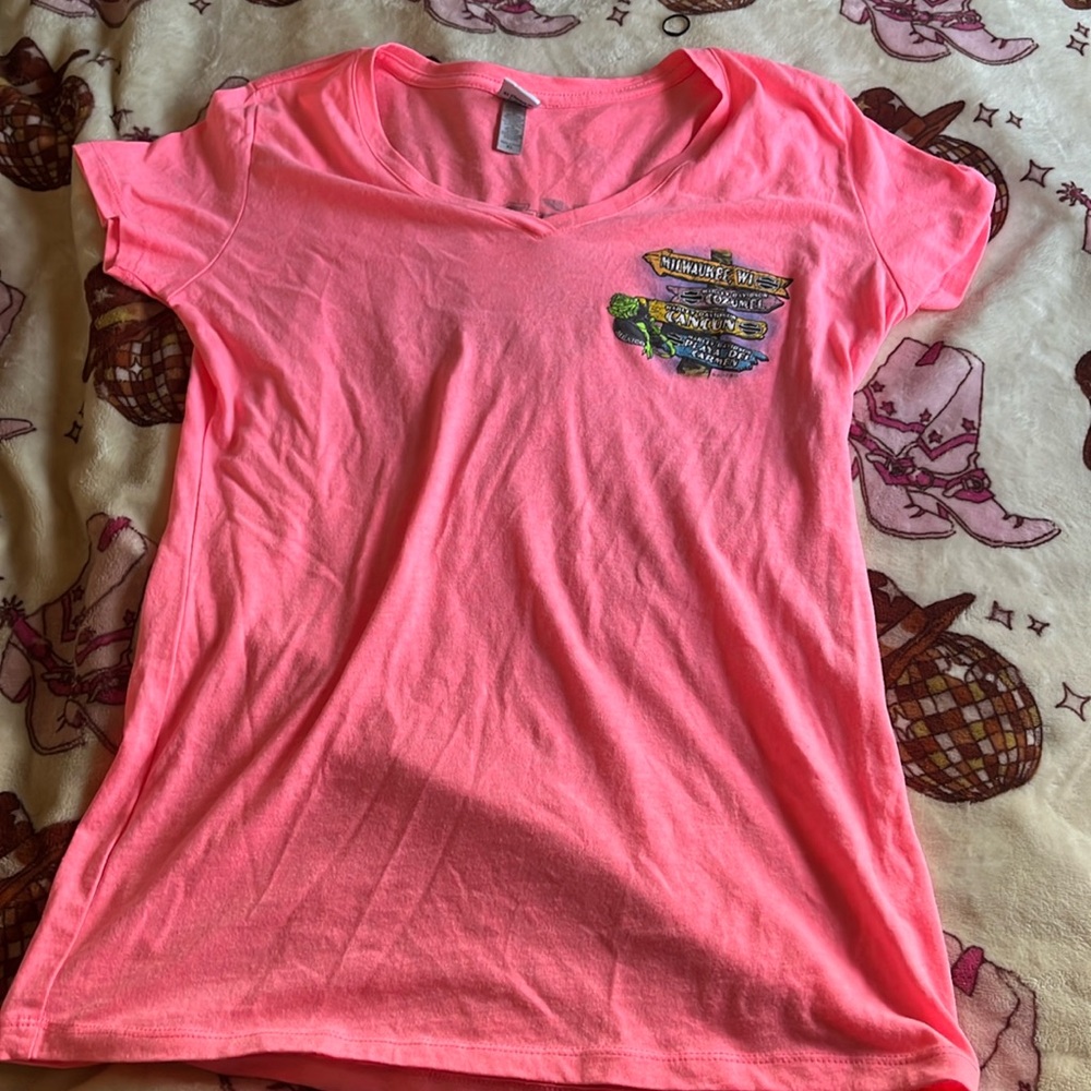 Woman’s Harley Davidson V-neck Size XL